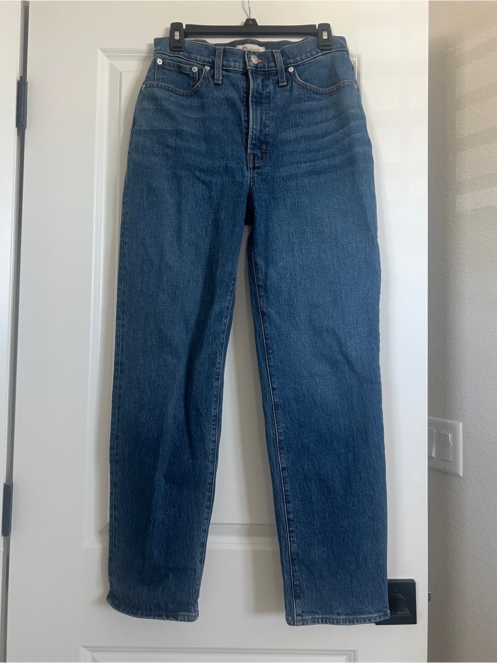 Madewell Vintage Straight Jean in Medium Blue